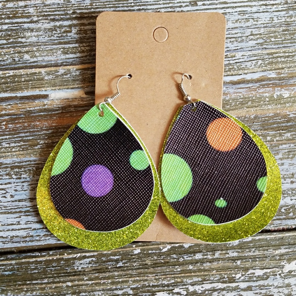 💃5 for $20🕺:Halloween Earrings